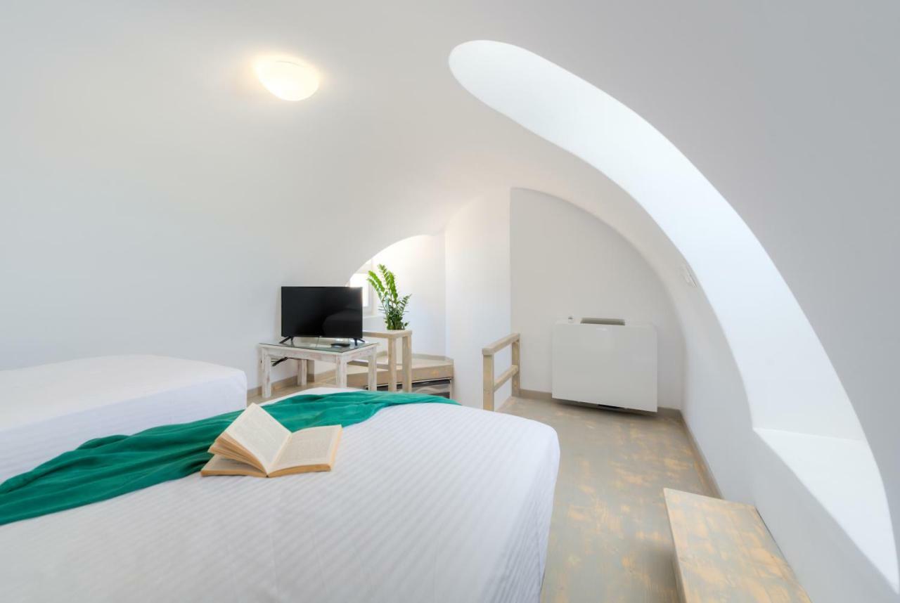 Crystal Villas Santorini Vothon Екстер'єр фото